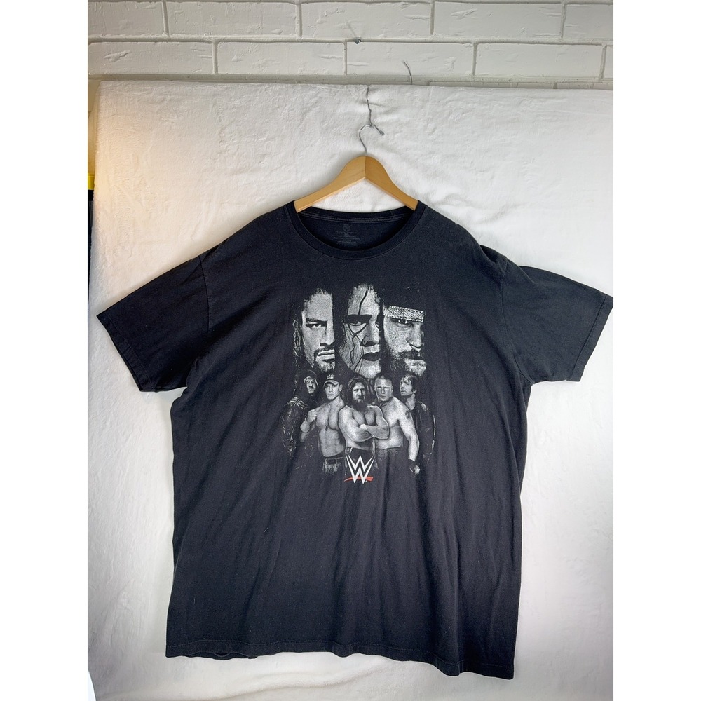 WWE Wrestling Shirt Mens 2XL Black Superstars Roman‎ Reigns Cena 2010s Tee